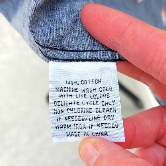 NWT Molokai Surf Co. Men's XL Flaming Skulls Button Down Shirt - Picture 6 of 6